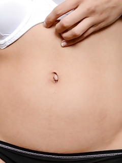 Caroline My Moms Hairy Pussy Pictures