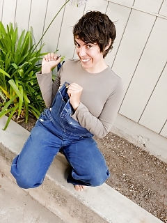 Renee Real Hairy Redhead Pussy