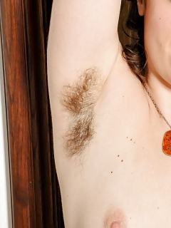 Simone Trimmed Hairy Pussy