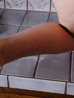 Barb Hairy Polish Girls