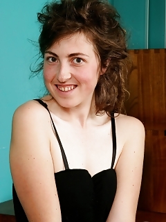 Marlee All Hairy