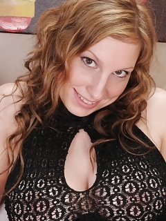 Sausha Packer Massive Hairy Pussy Hole
