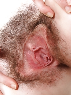Emma Hairy Pink