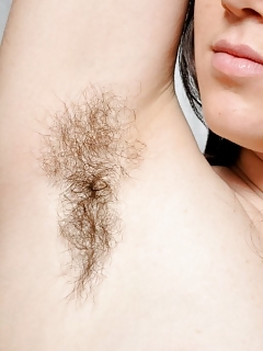 Barb Tubaholic Hairy